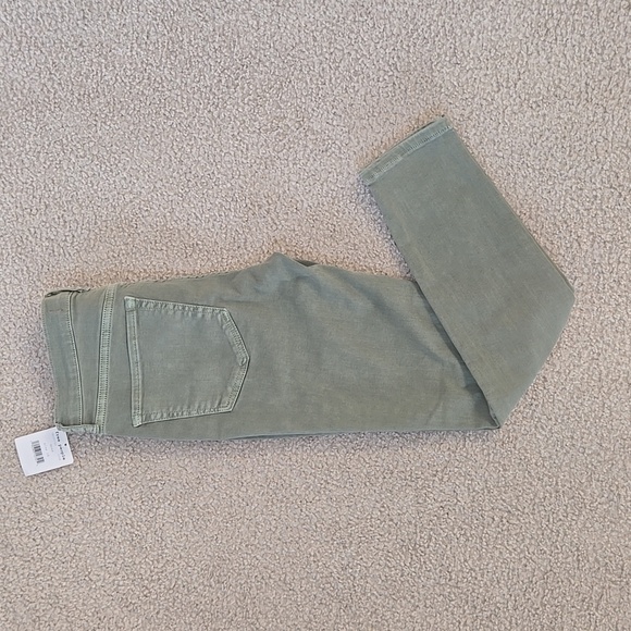NWT Free People Green Destroyed Skinny Jeans In Moss Size 28 - Picture 10 of 10